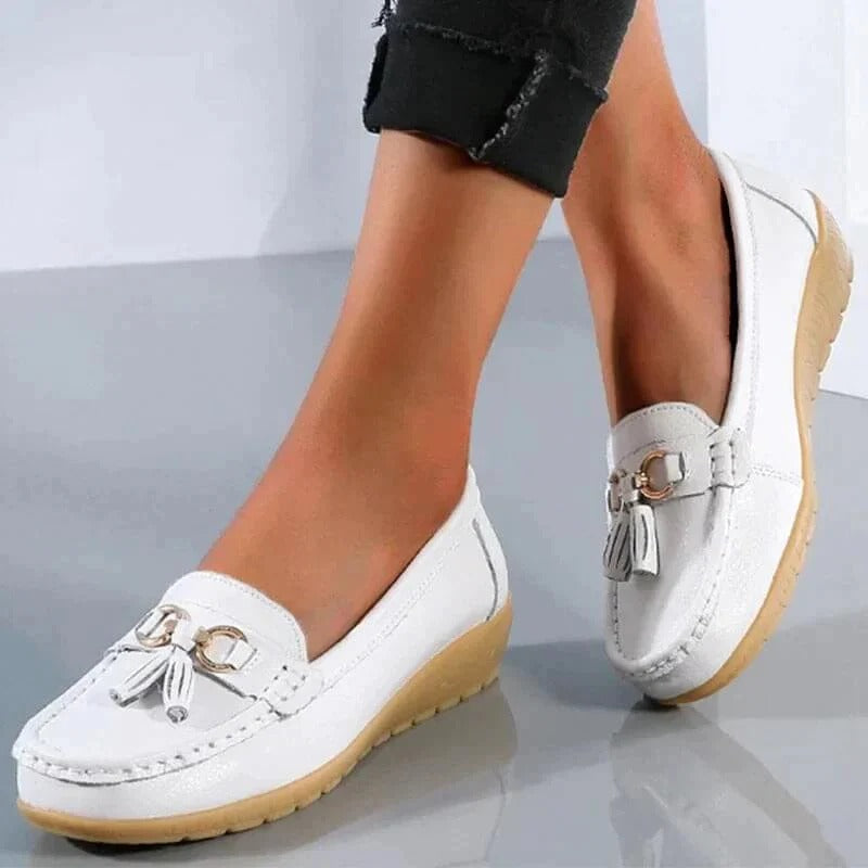 Orthopedic Loafers for Women, Comfortable Footwear with Supportive Design
