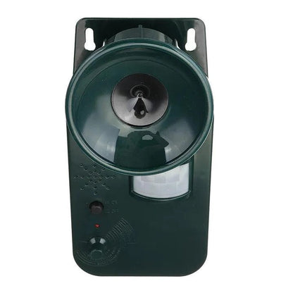 9V DC Ultrasonic Cordless Pest Repeller for Outdoor Use, Covers 5000 Sq Ft