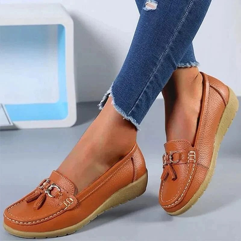 Orthopedic Loafers for Women, Comfortable Footwear with Supportive Design