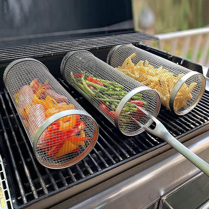 Rotating Barbecue Grill Basket with Locking Latch