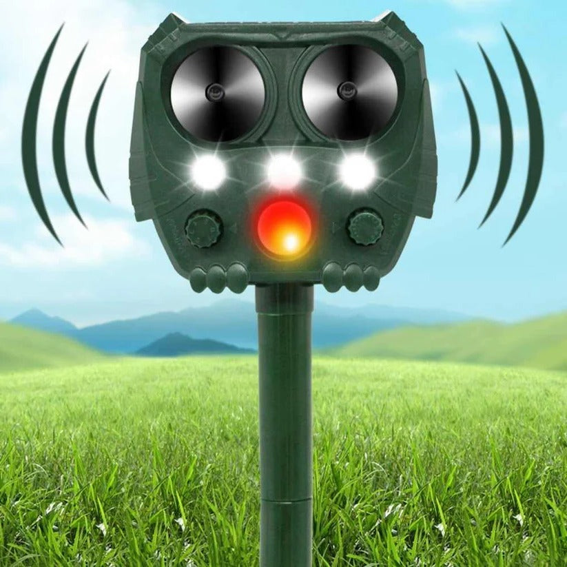 Ultrasonic Cat Repellent, Noise and Sonar Deterrent for Cats, Foxes, Rats, Squirrels, Dogs