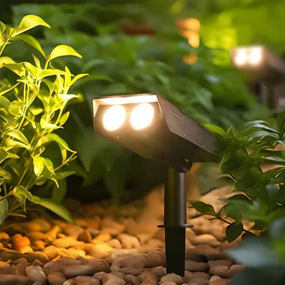 Solar LED Multi-Zoom Spotlight