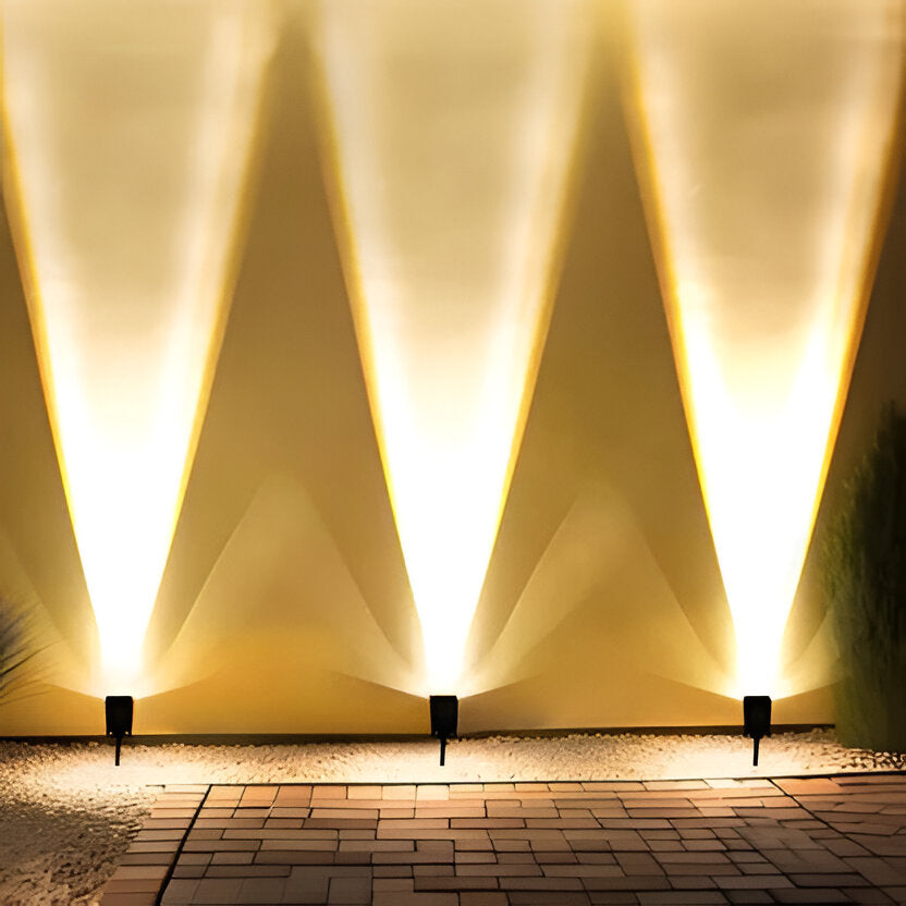 Solar LED Multi-Zoom Spotlight