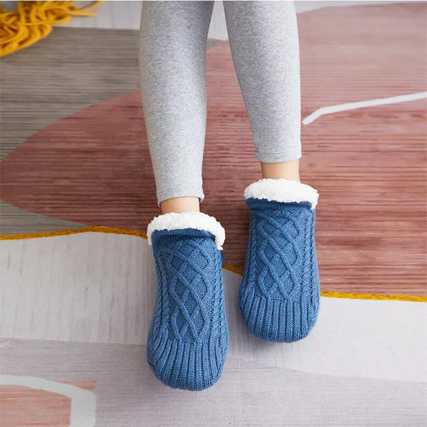 Non-slip Thermal Socks for Indoor Use