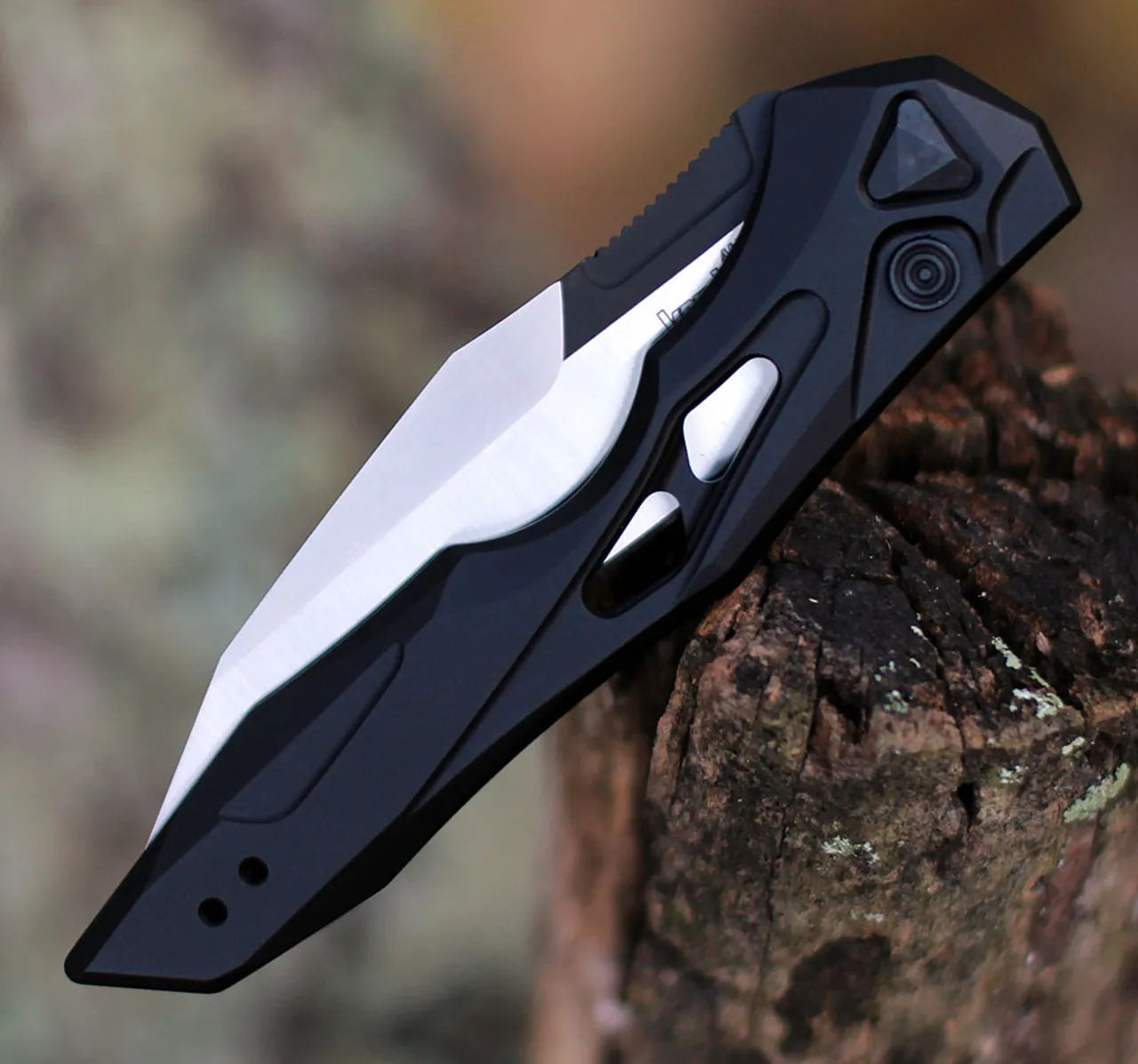 Launch-13 Swift Fold Auto Utility Tool marnetic